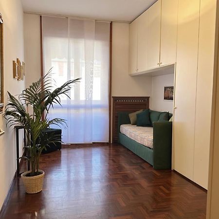 Emeraldway - Bellissimo Appartamento In Zona Sempione-Tre Torri Милан Экстерьер фото